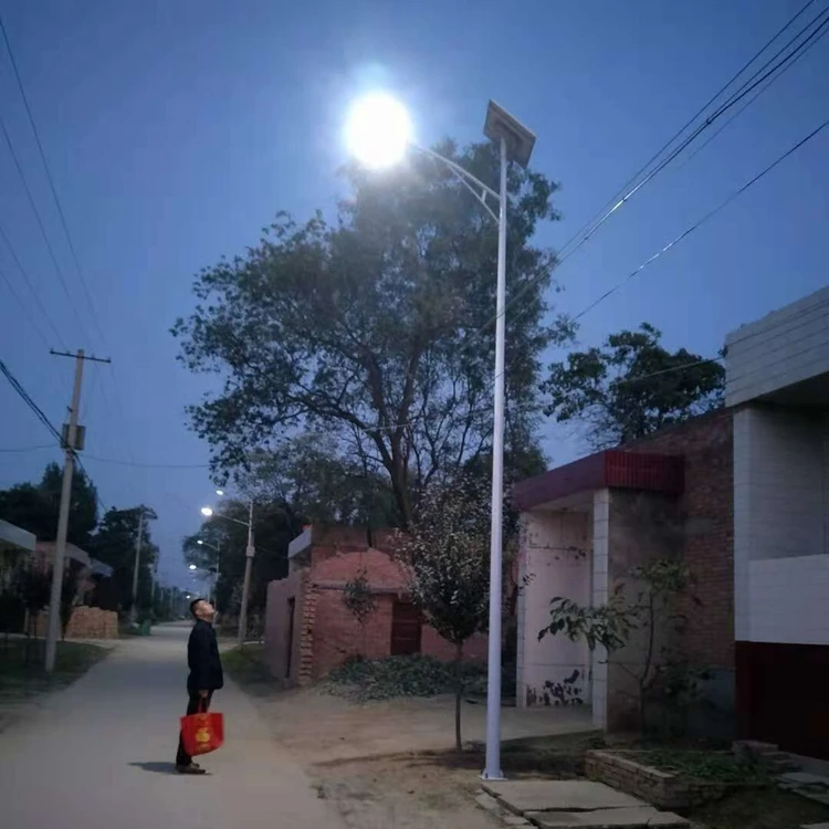 Low Power Consumption 30w LED Solar Street Lights With 90w Solar Panel IP65