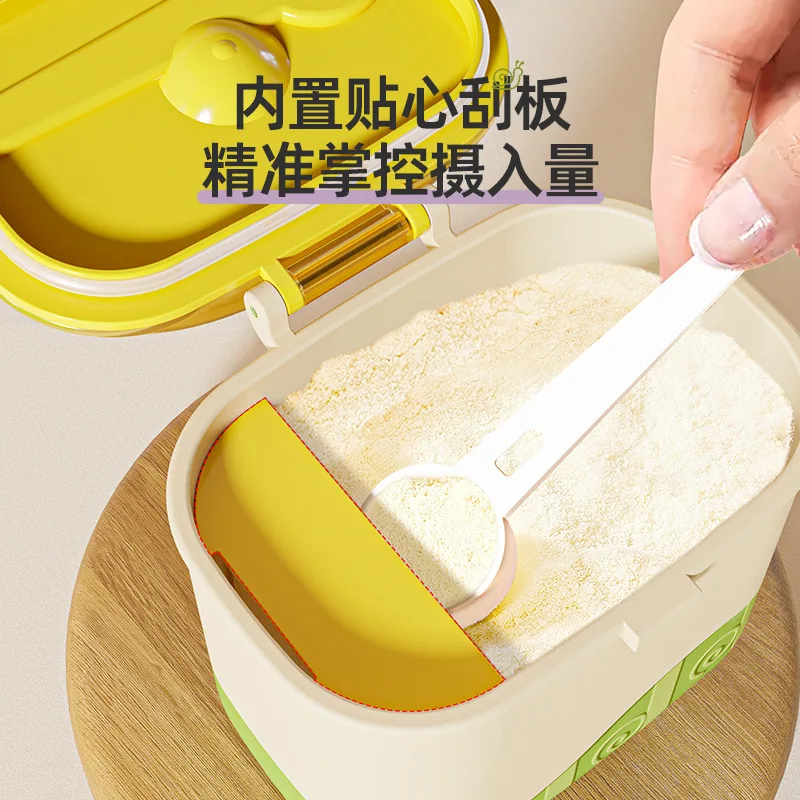 Source Portable Milk Power Box Baby Formula Dispenser Travel Snack Container  Baby Food Storage Sealed Box with Measuring Spoon and Fork on m.