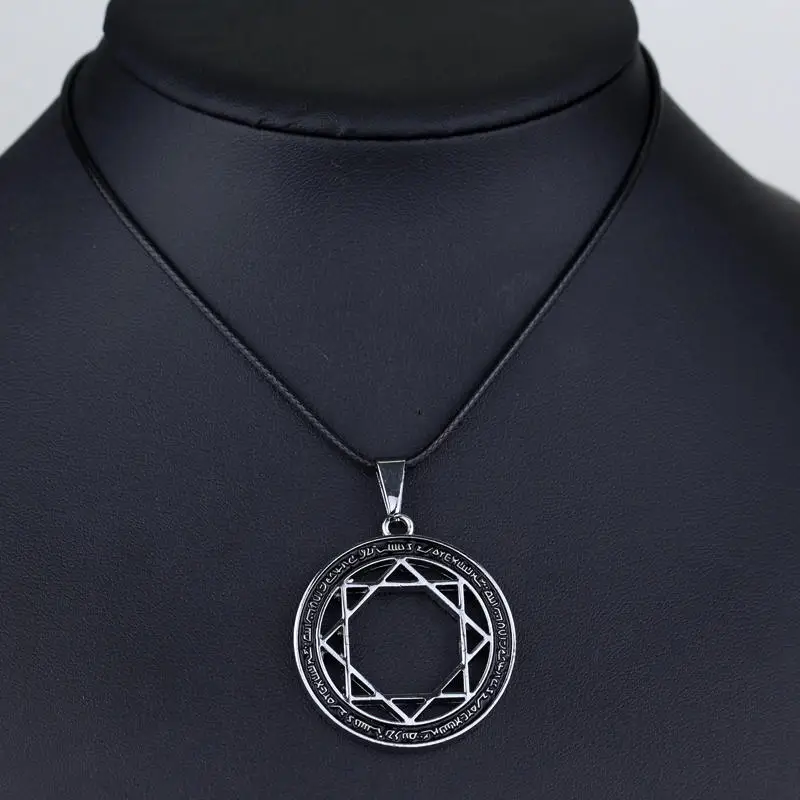 luz cd Reflexión amulet Q&A labyrinth H0557a19dcfc24dd3be41dd153f398