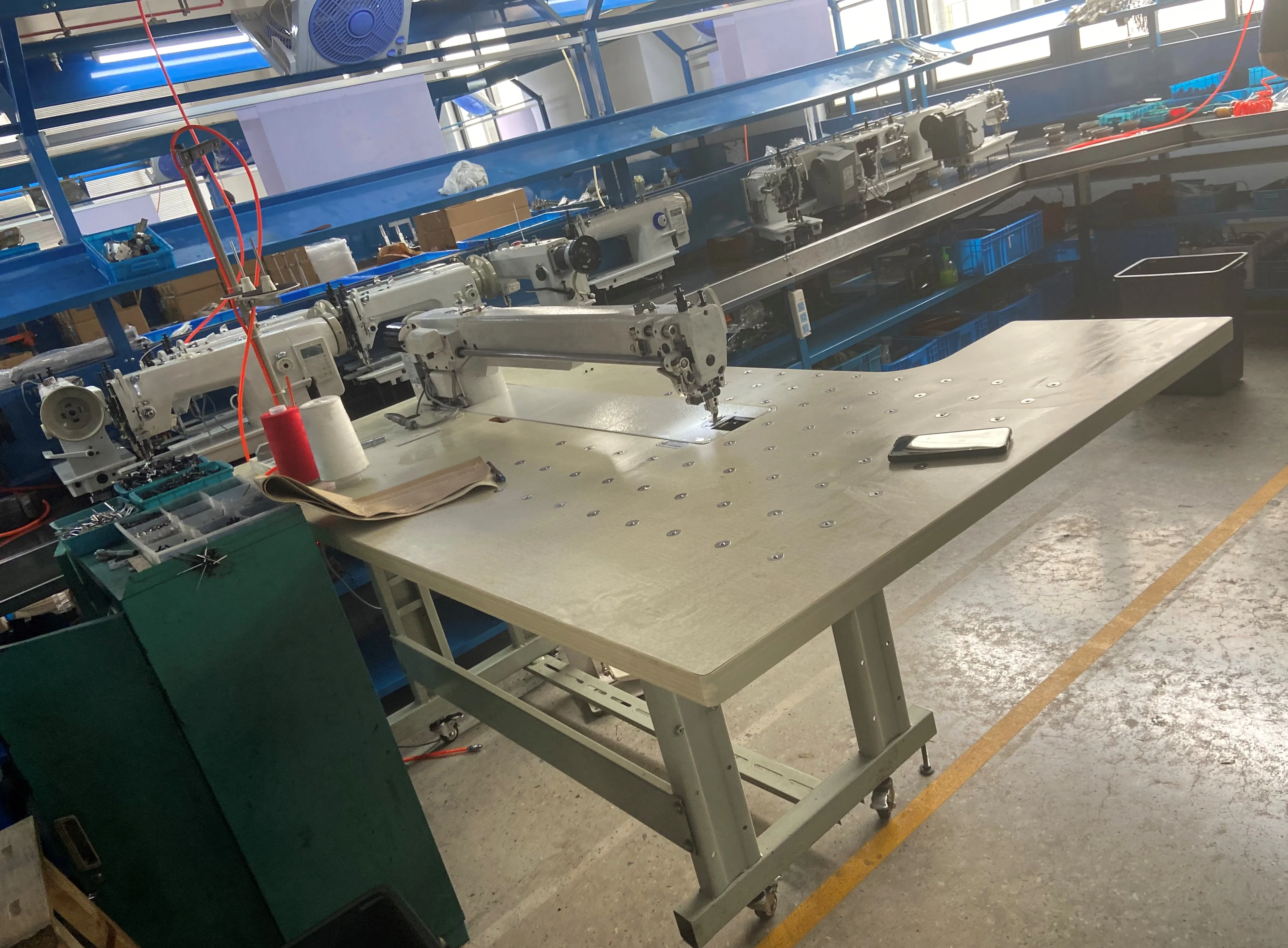 DT 0356-D4 Direct Drive Computerized Long Arm Lockstitch Sewing Machine Heavy Duty for Leather