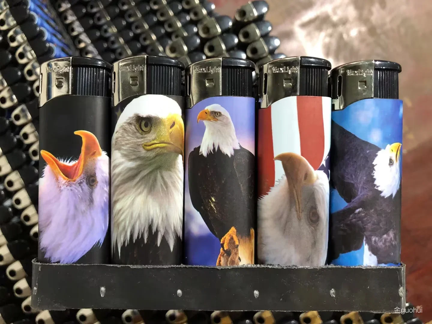 Various Labels DY-007 Euro Standard Electronic Lighter