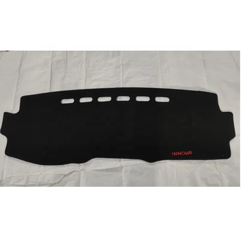 Easy to Install Car Automobile Dashboard Mat Carpet for Toyota Innova