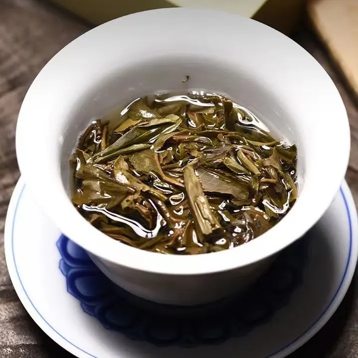 2023  Hot Style  of Da Yi Puer Tea 7542 Classic Type the Traditional Flavor Is Rich in Flower Fragrance and Honey Fragr