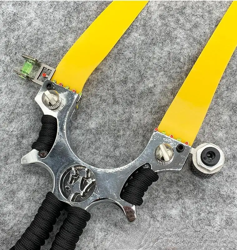 Alloy Slingshot Hunting Catapult With Laser Sight Outdoor High Precision Shooting Use Rubber