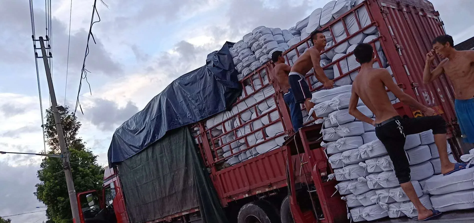 Recycled NE 6s Open End Cotton Mix Polyester Knitting Working Gloves Yarn