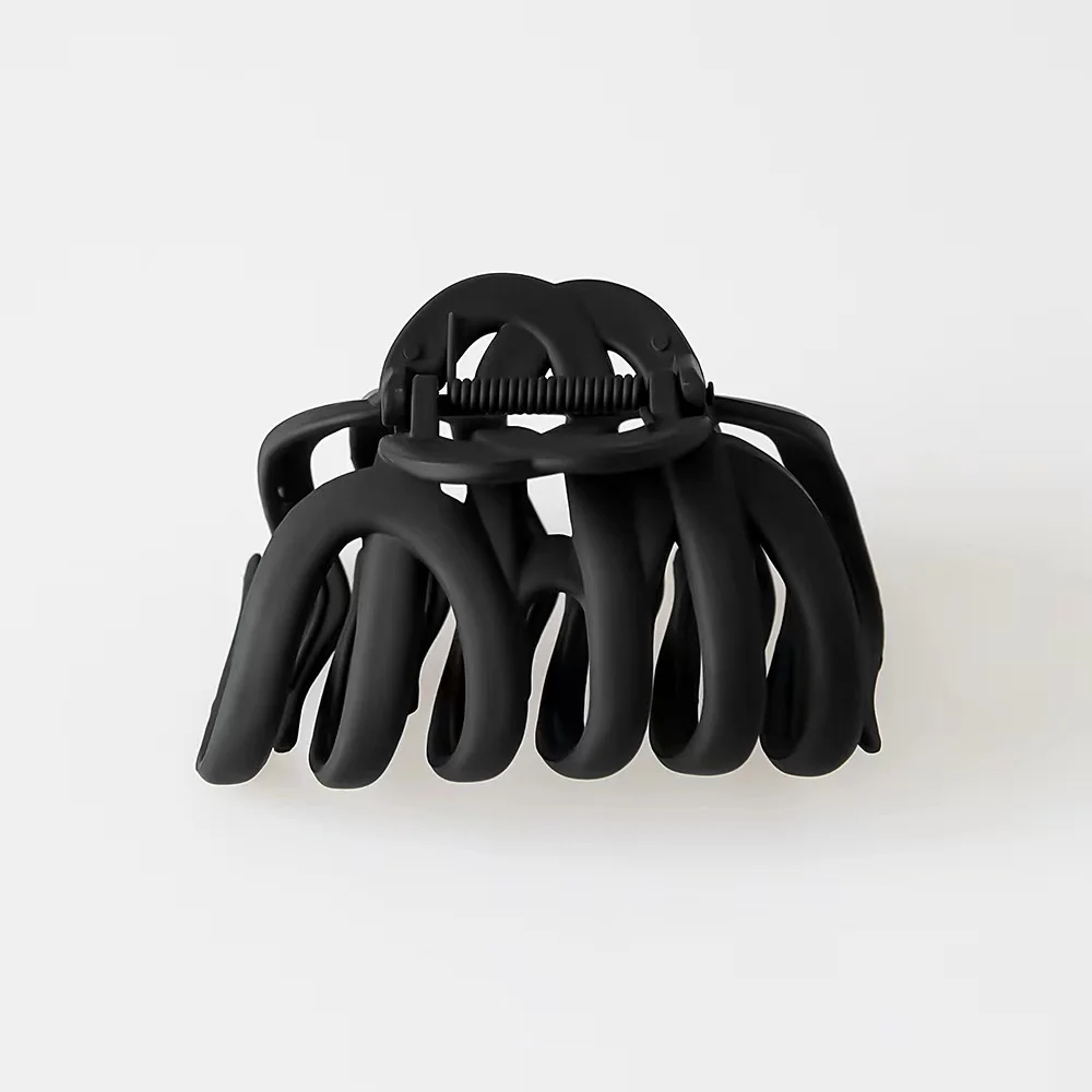 Fashion Pop Plastic Hair Claw Clip Korean Women Carved Design Girl Hair