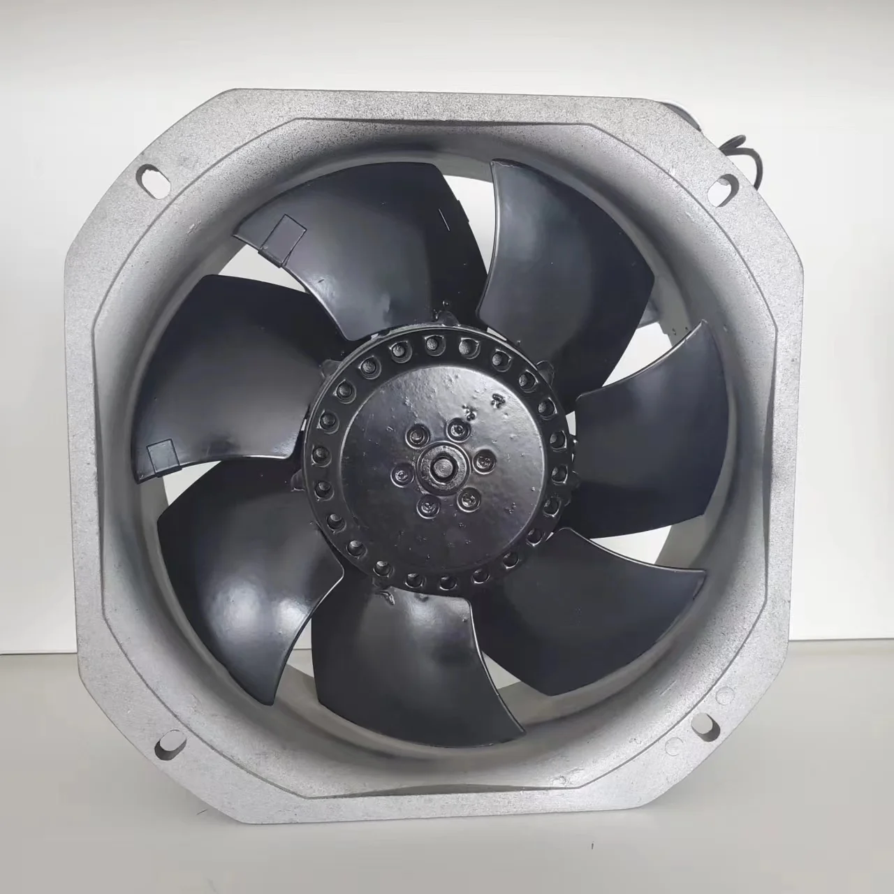DC Axial Flow Fan for Exhaust Ventilation