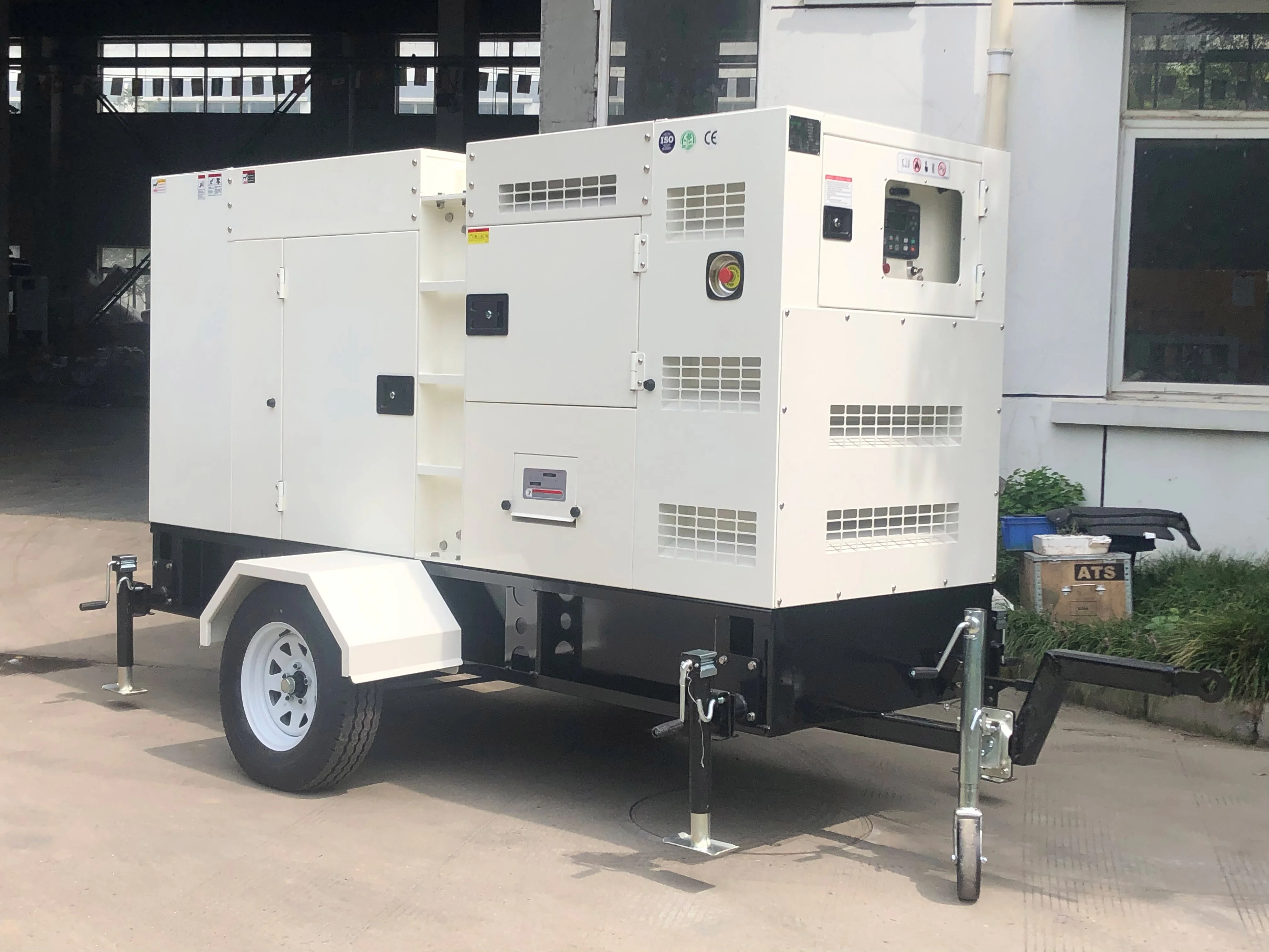 Cummins Engine 600v Silent 200kva Diesel Generator 150kw