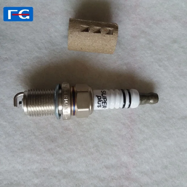 Hot Selling Auto Spark Plug FR7DC+8  Car Spark Plug for  France  Car 206 307 405