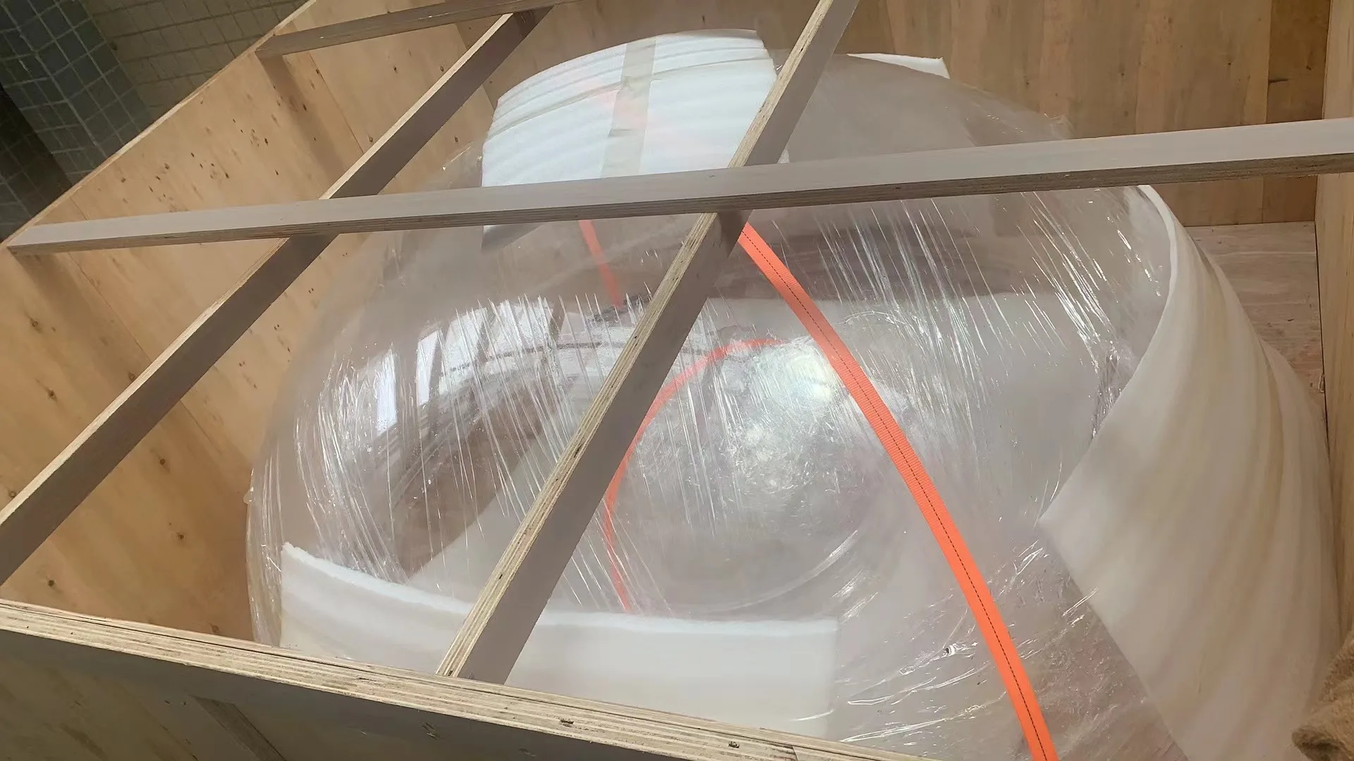 Large Plastic Sphere Globes Display Dome Plexiglass Style Plastic Crafts