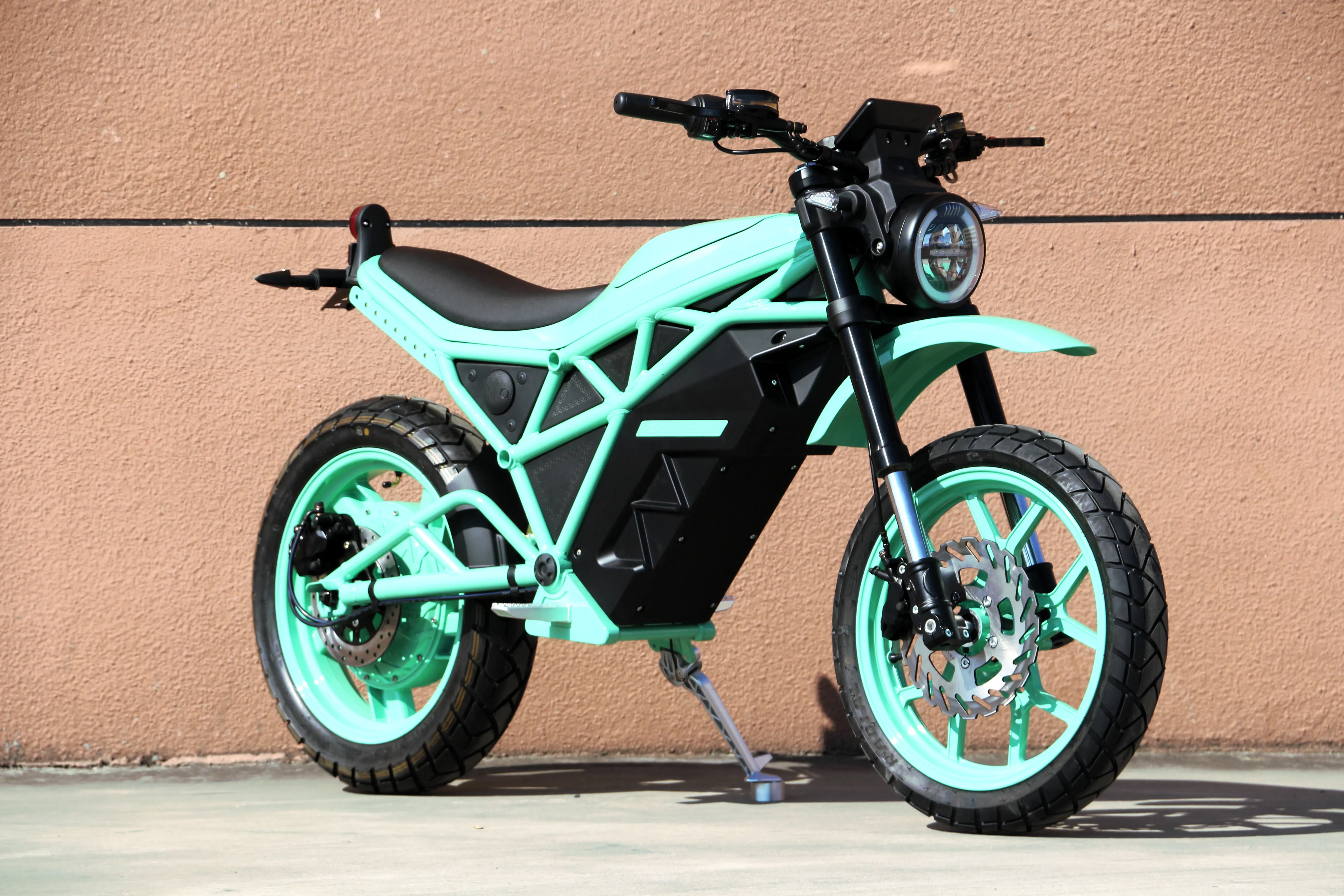 Regal Raptor 2500w Electric Dirt Bike 60km/h Enduro Ebike