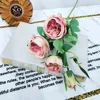 Rosa oscuro
