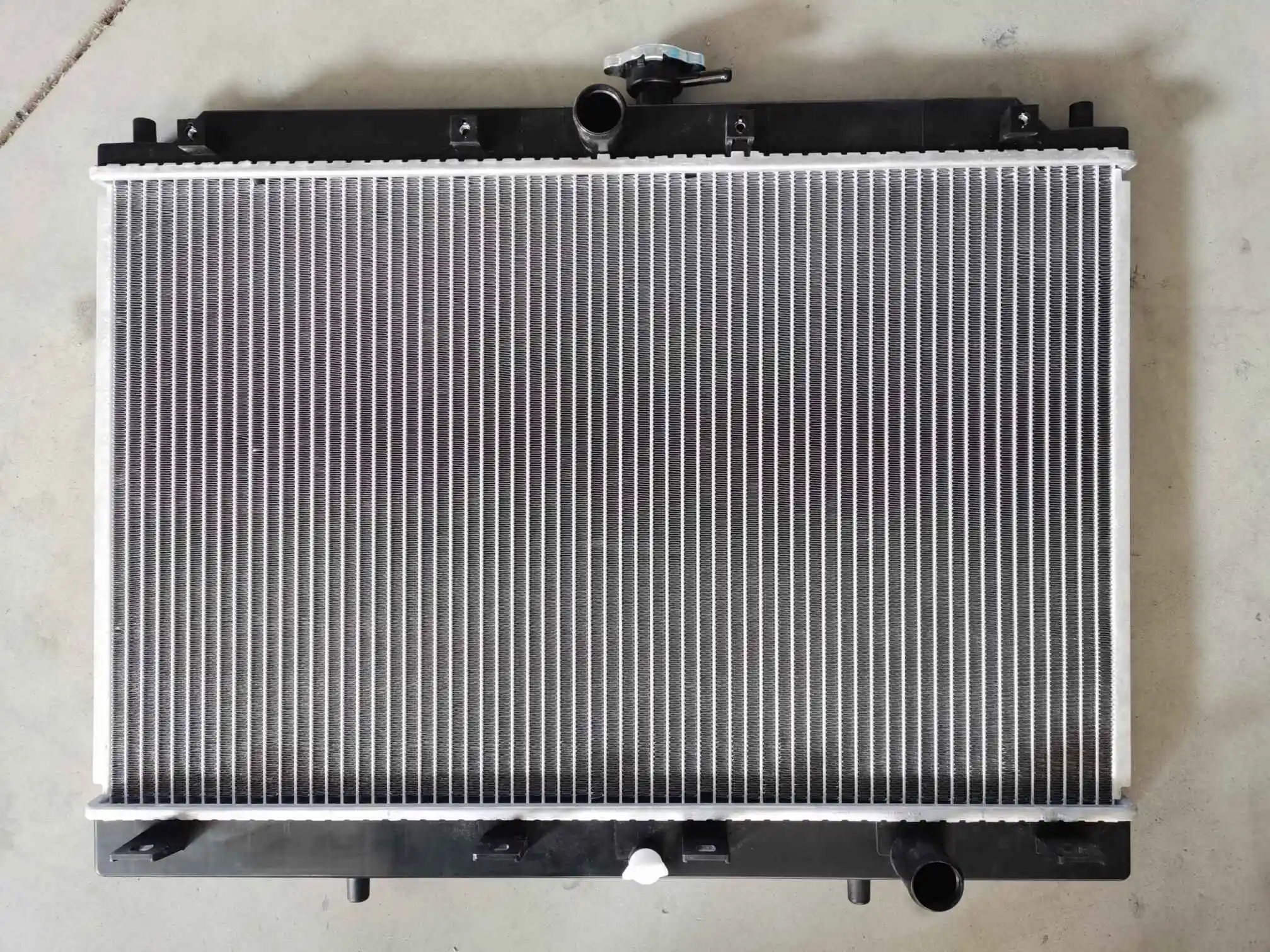 auto parts aluminum car cooling radiator| Alibaba.com