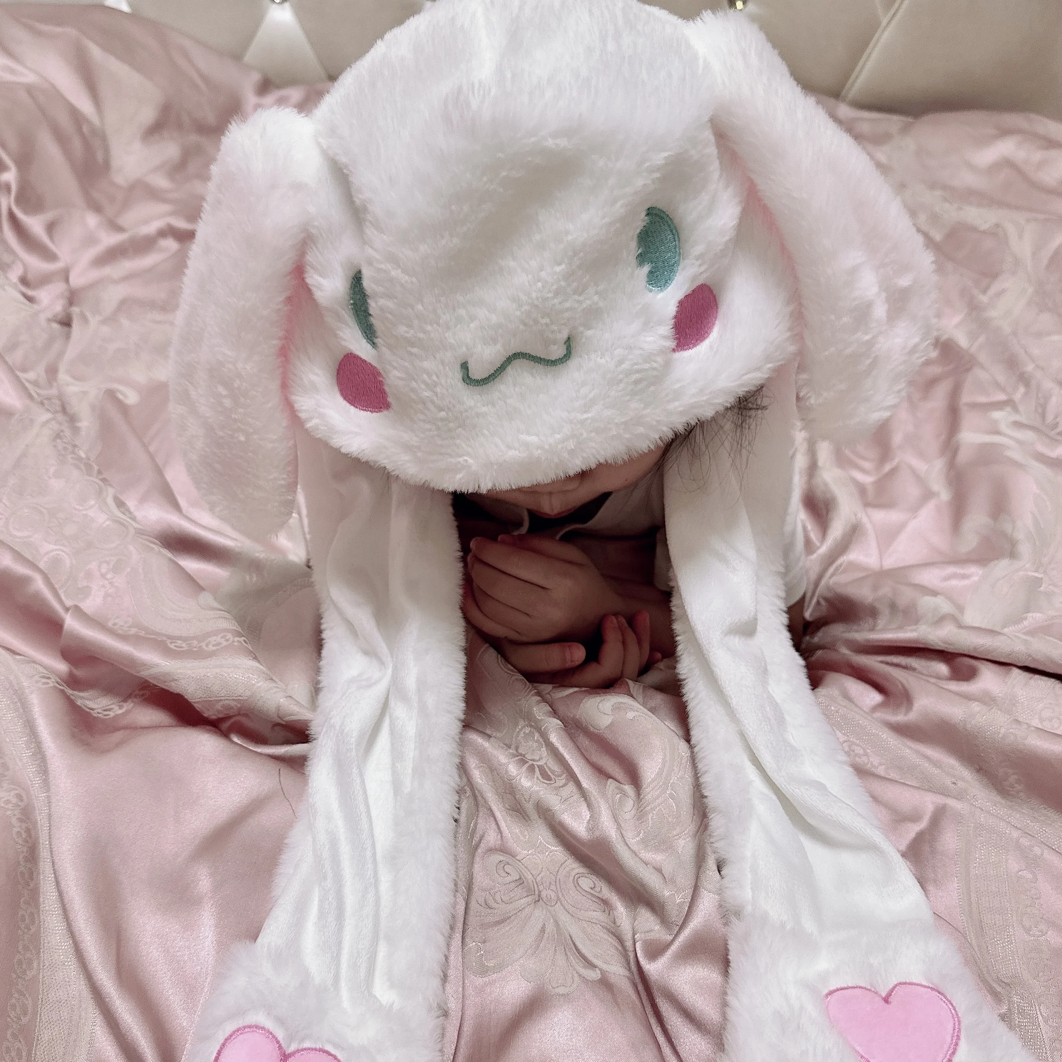 Dvkptbk Chapeau Lapin Oreilles Mobiles Sautant Drôle Bunny Casquette en Peluche pour Femmes Filles, Cosplay Fête de Noël Chapeau des Fêtes (Blanc