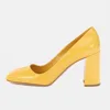 Jaune