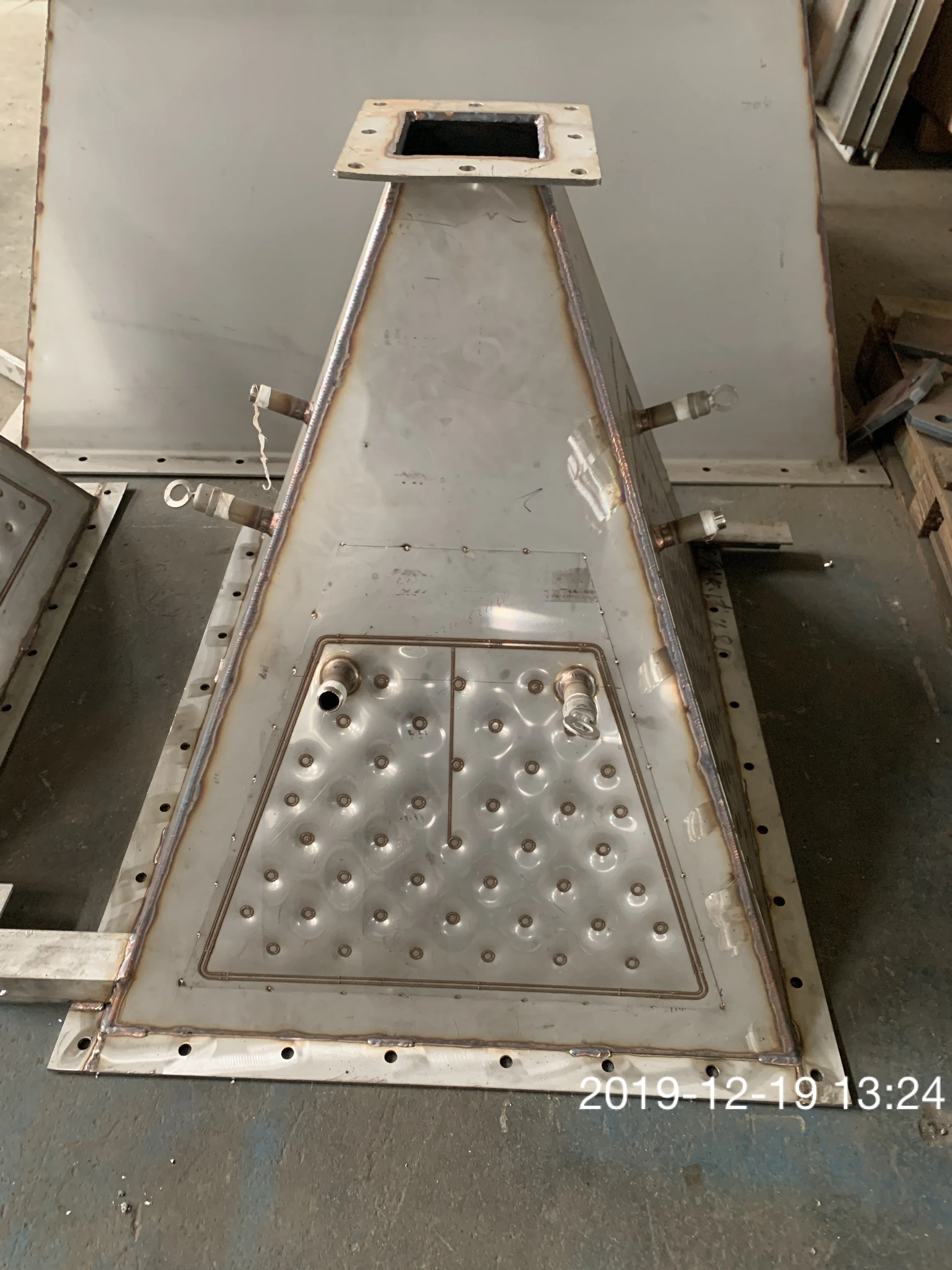 Laser Welding Dimpleplate  Jacket for High Temperature Vessel Cooling