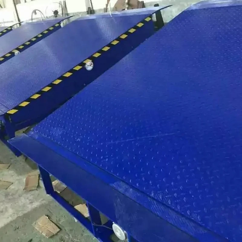 Capacity 6-20 Ton Hydraulic Platform Dock Leveler Folding Dock Leveler Container Loading Dock Warehouse Unloading