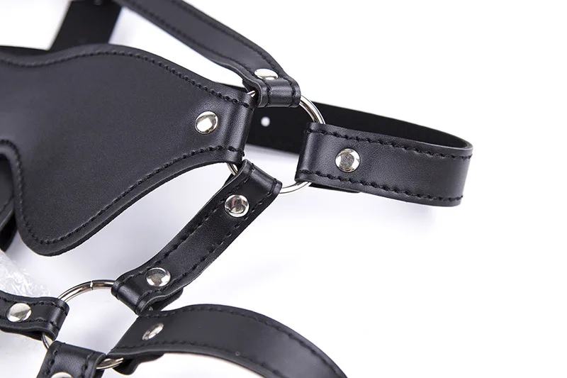 Harnais de Tête BDSM avec Entonnoir Bouche - BDSM Boutique