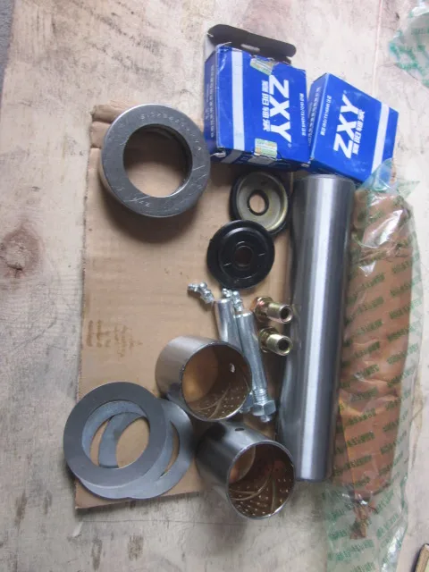 Комплект для ремонта верхней втулки рулевого колеса Dongfeng T375 L375 30Z01-01019