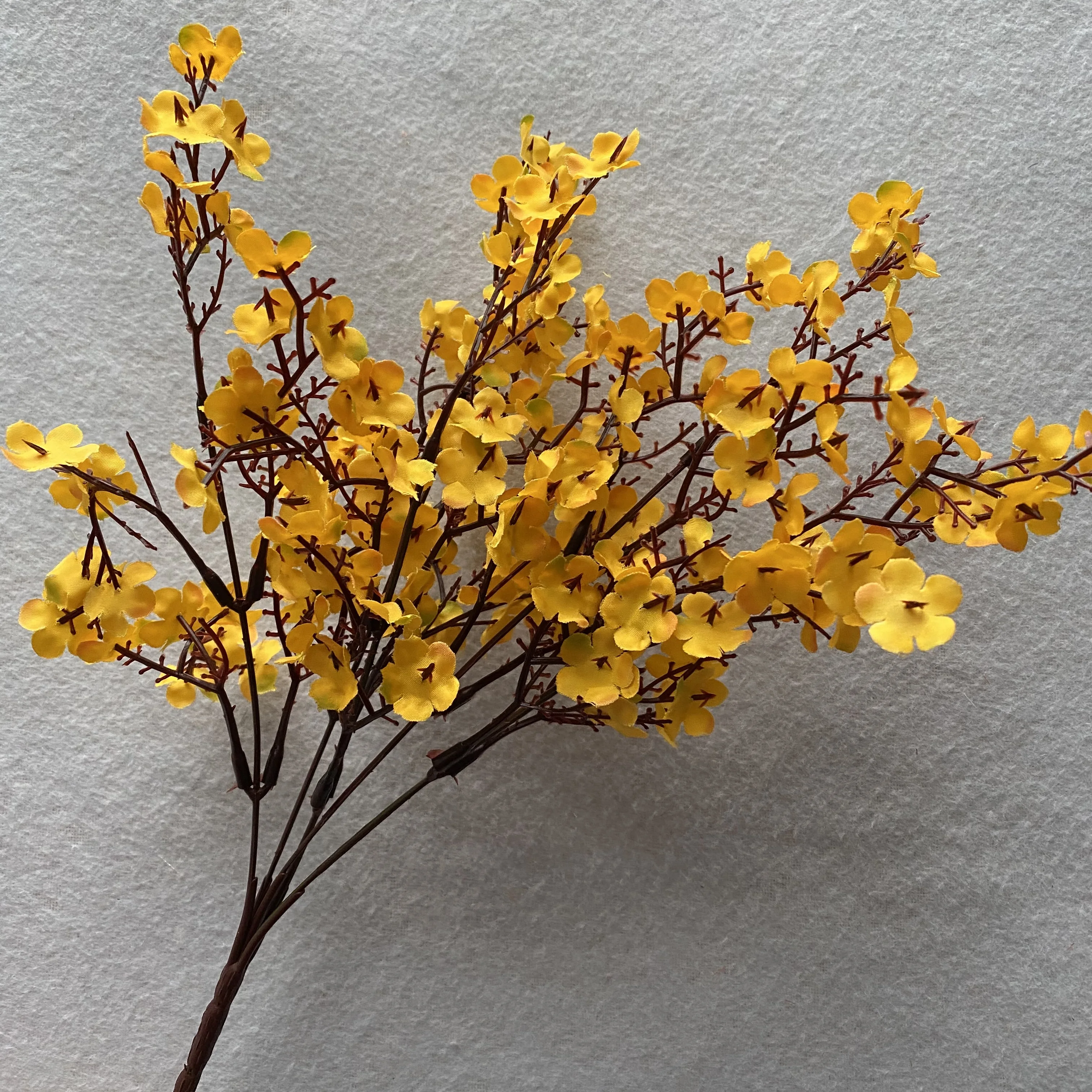 Skep 'n verbluffende fokus punt met sedook hydrangea sentrastukke