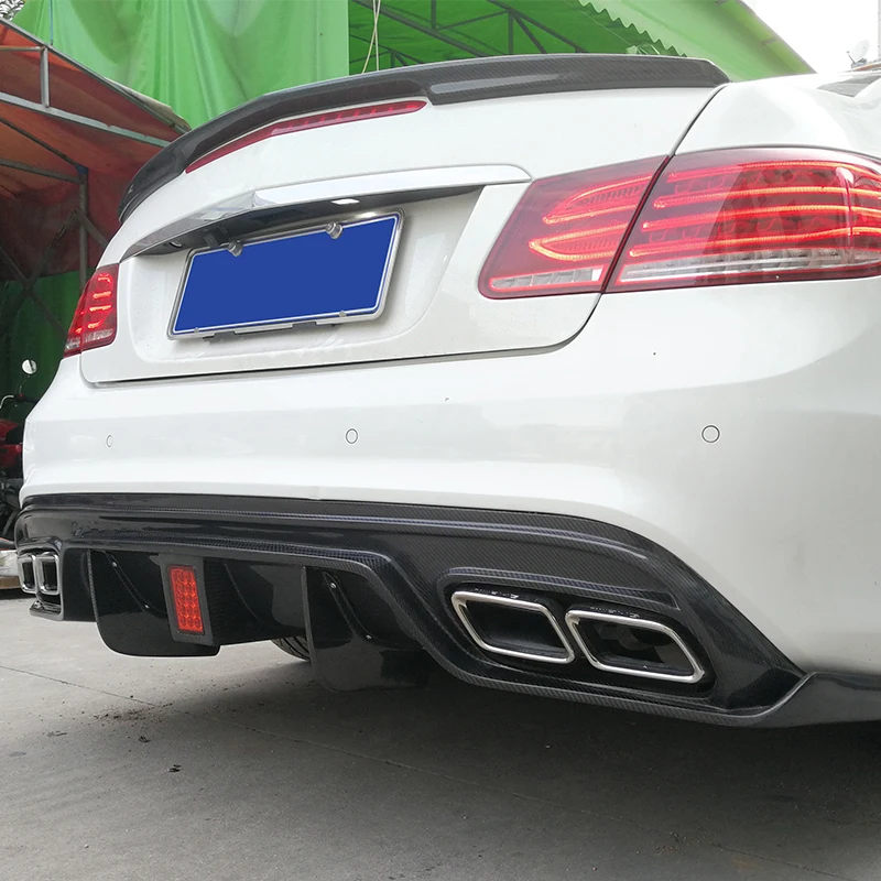 W212 Facelift Carbon Fiber Rear Bumper Lower Diffuser For Mercedes E