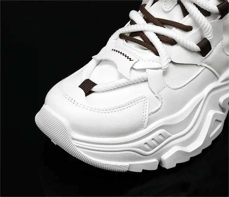 Men's Shoes 2024 New Breathable Shoes All Match Inner Elevation Sports Shoes Casual