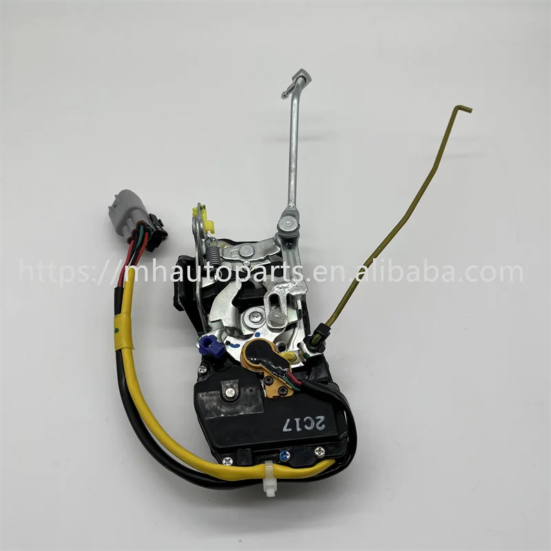 Front Door Lock Assembly for Toyota Land Cruiser GRJ/HZJ/VDJ/76/79