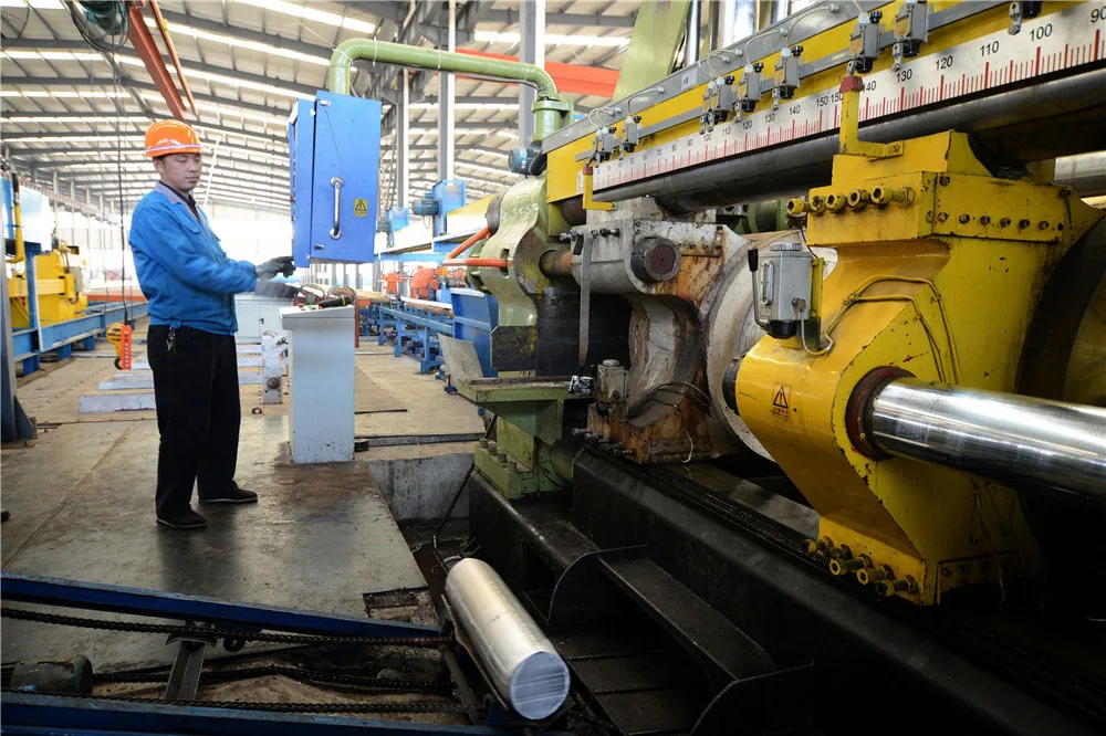 中国制造供应铝挤压型材用于窗台铝型材