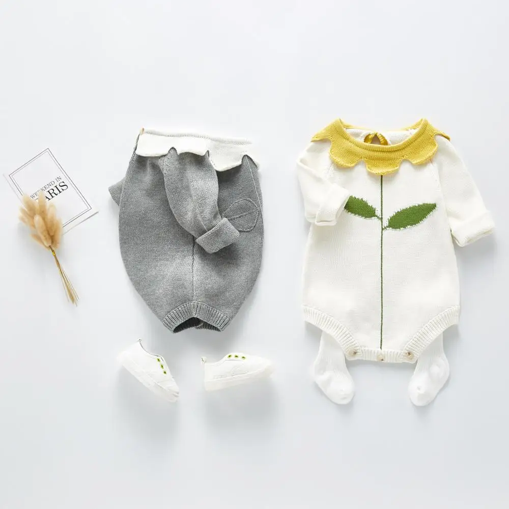 Petal Shape Collar Baby Vintage Long Sleeves Romper Baby Knitted Romper