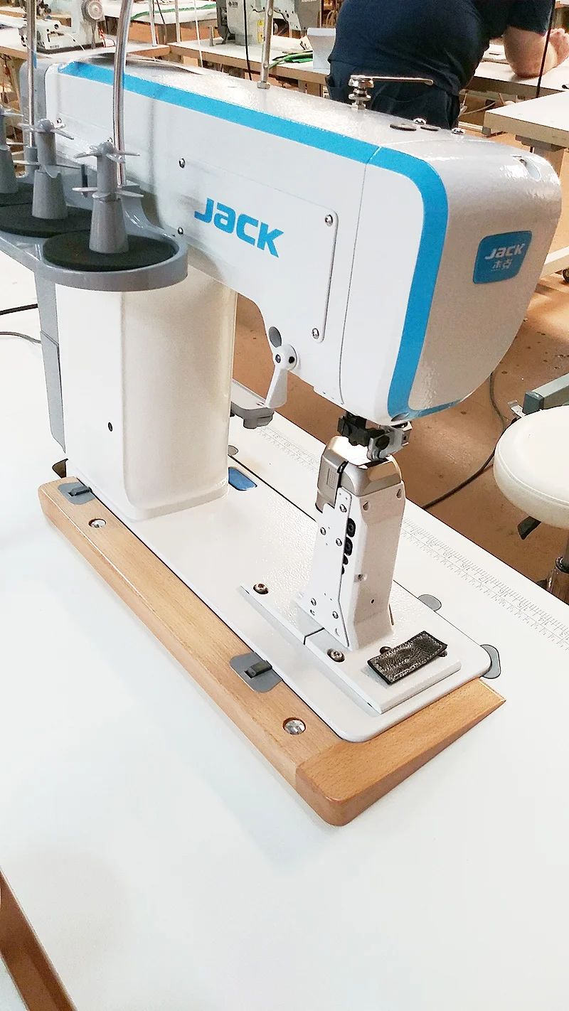 JACK S5-92 Sewing Machine - High-Speed Double Needle