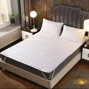 Luxury Washable Polyester Quilted Mattress Pad with Hotel-Style Comfort for Guests for Home & Hospital Use