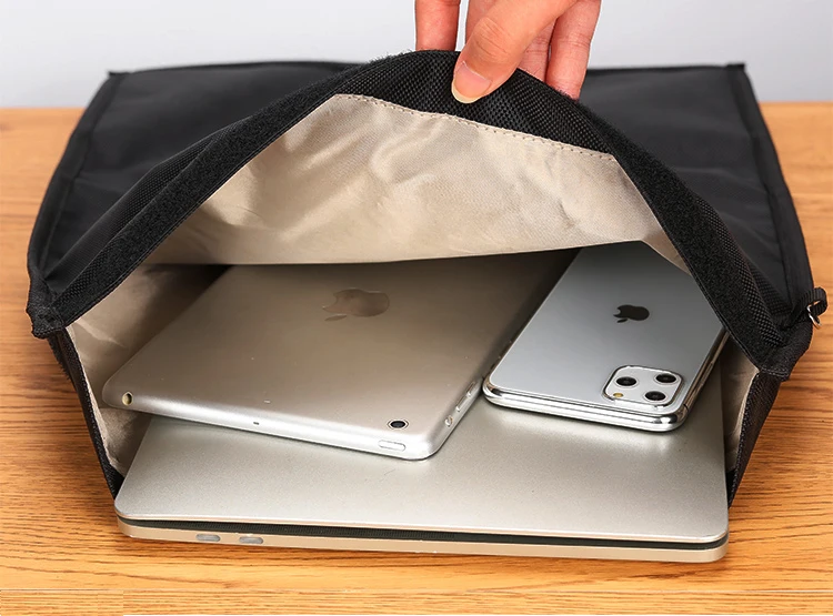 Lot de 2 Pochettes Blocage Signal RFID pour Clé Voiture Signal Blocage Faraday Pochette Sac Étui Lot de 2 Pochettes Blocage Signal RFID pour Clé Voiture Signal Blocage Faraday Pochette Sac Étui