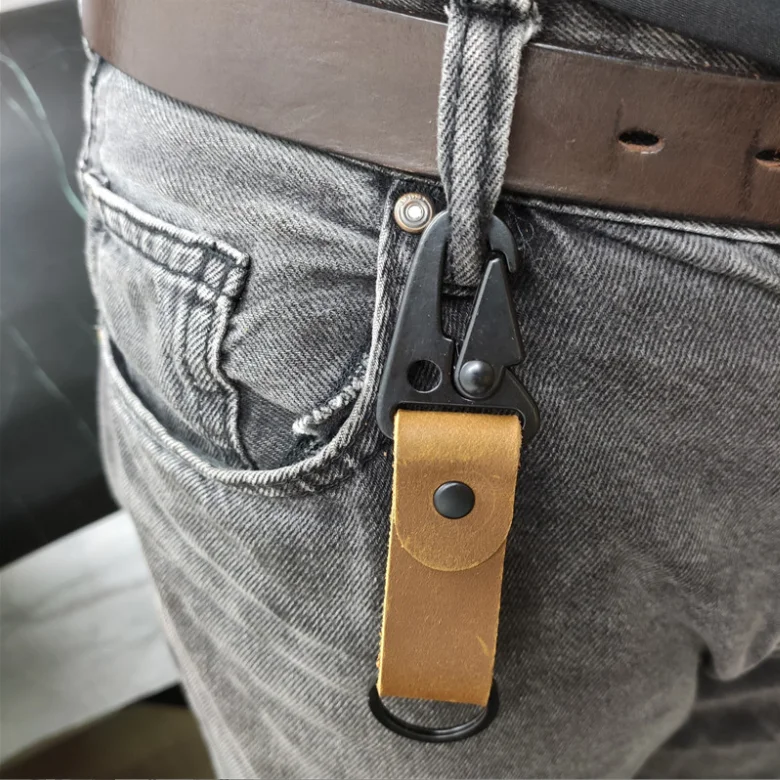 Customizable Vintage Keyring Chain Loop Genuine Leather Car Key Ring Hook Outdoor Tactical EDC Clip Keychains Belt Key Holder