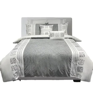 Microfiber Embroidery Comforter Sets King Size Queen Size Luxury Embroidery Bedding Comforter Sets