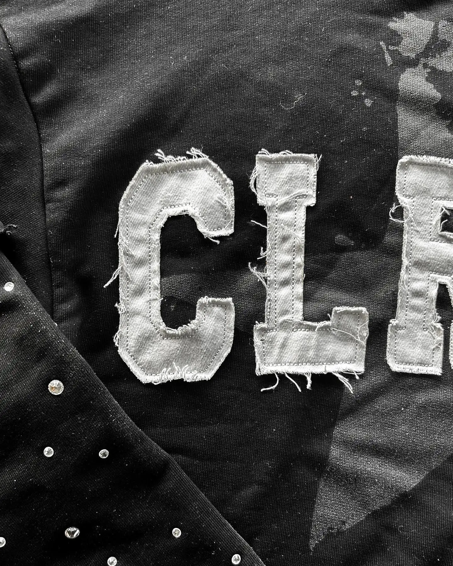 Customizable Heavyweight Oversized Acid Wash Double Layer Long Sleeve T-Shirt Men Salati Patch Stitch Rhinestone Fitted Print gallery 4