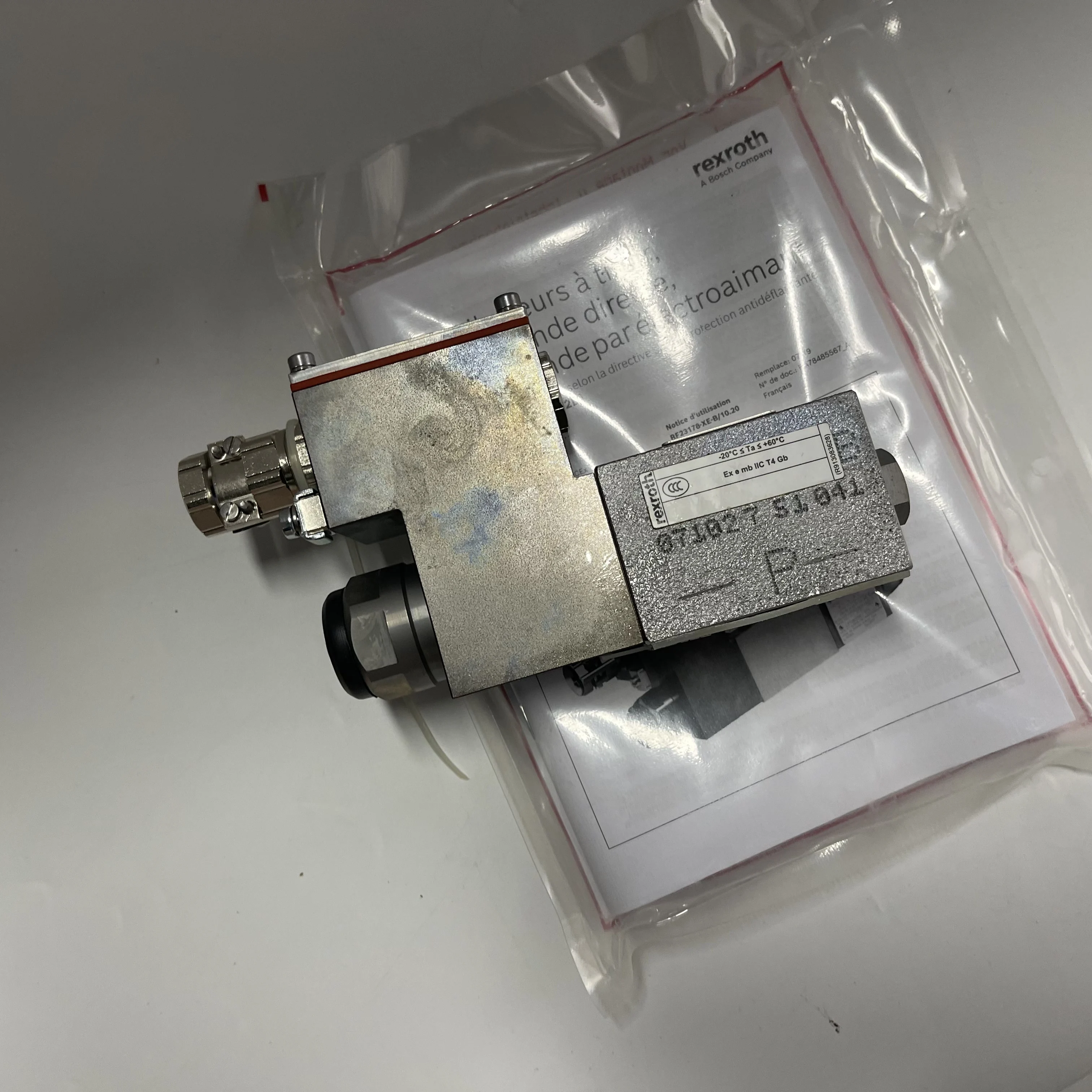 Rexroth Proportional Directional Valve 071027 S1 041