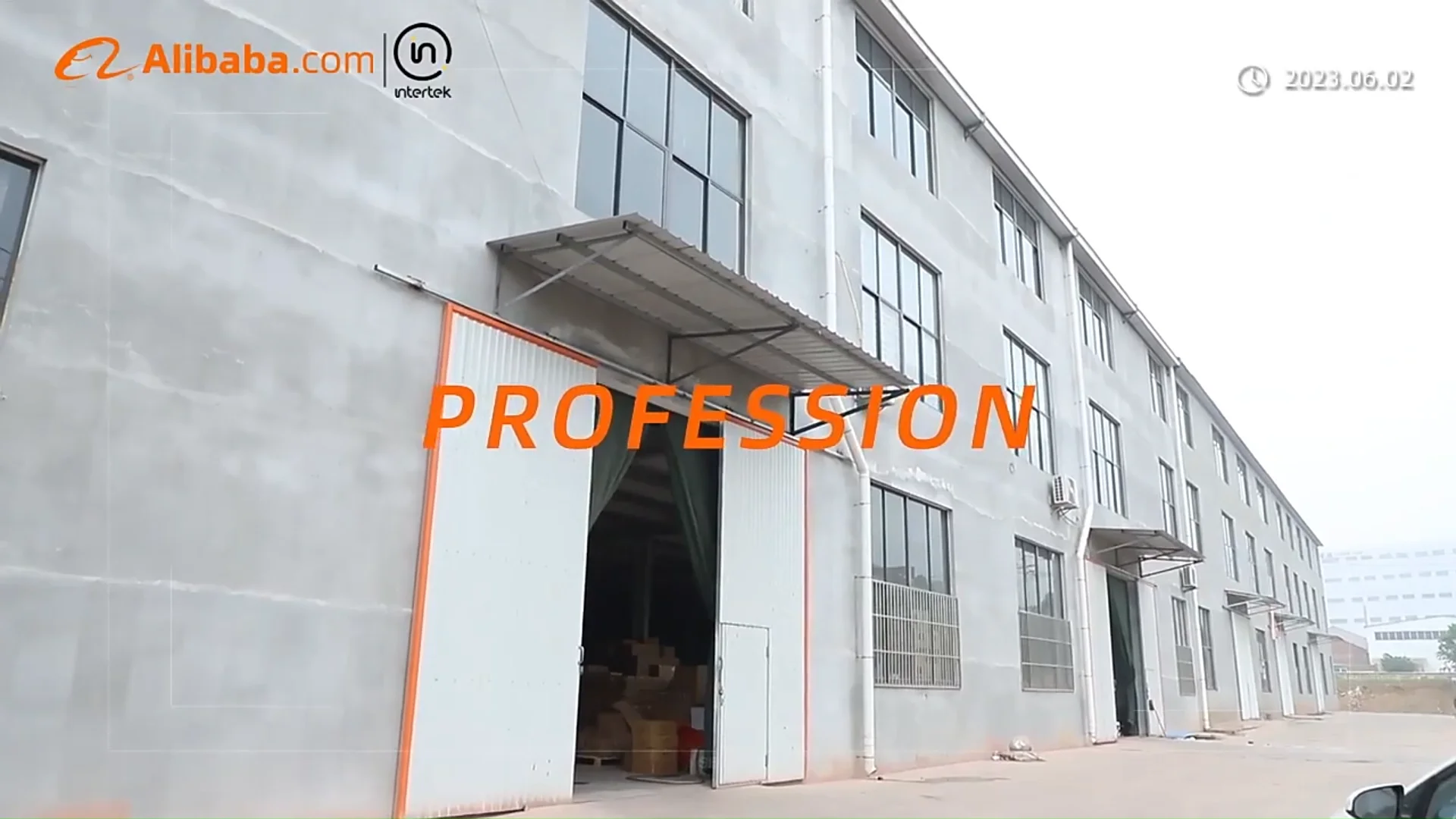 Recyclable Glass Bottles Luxury 700ml 750ml Glass Bottle Custom Clear