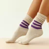 Raya morada