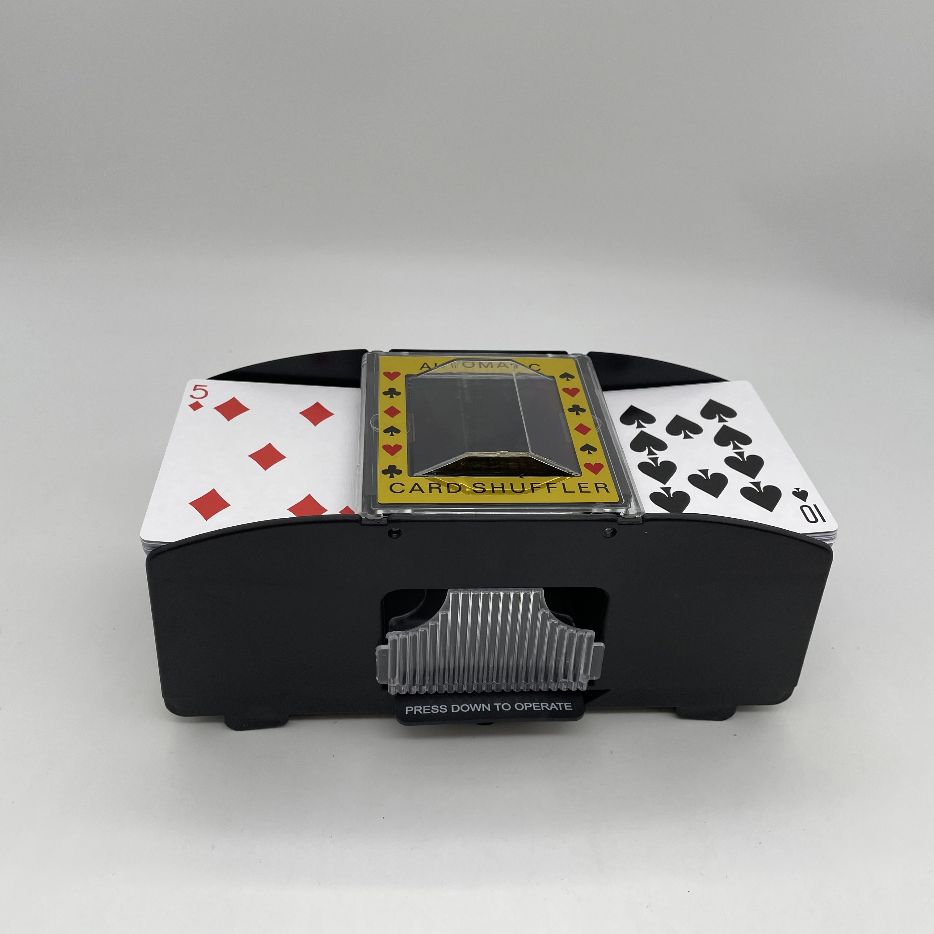 Professional Battery Type Shuffler Automatic Card Shuffler Machine With 2 Set Playing Poker Card Casino Game Playing Card Professional Battery Type Shuffler Automatic Card Shuffler Machine With 2 Set Playing Poker Card Casino Game Playing Card