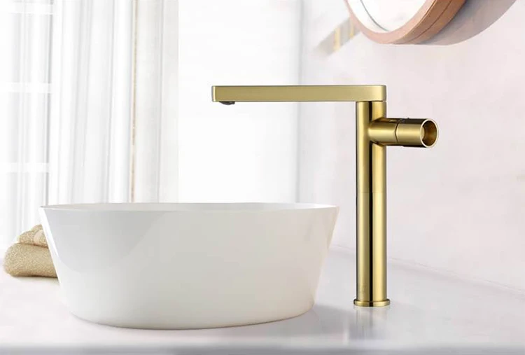 New Mono Basin Mixer Tap with Lead Free Single Lever  Hot and Cold Water Mixer Gold Bathroom Sink Taps