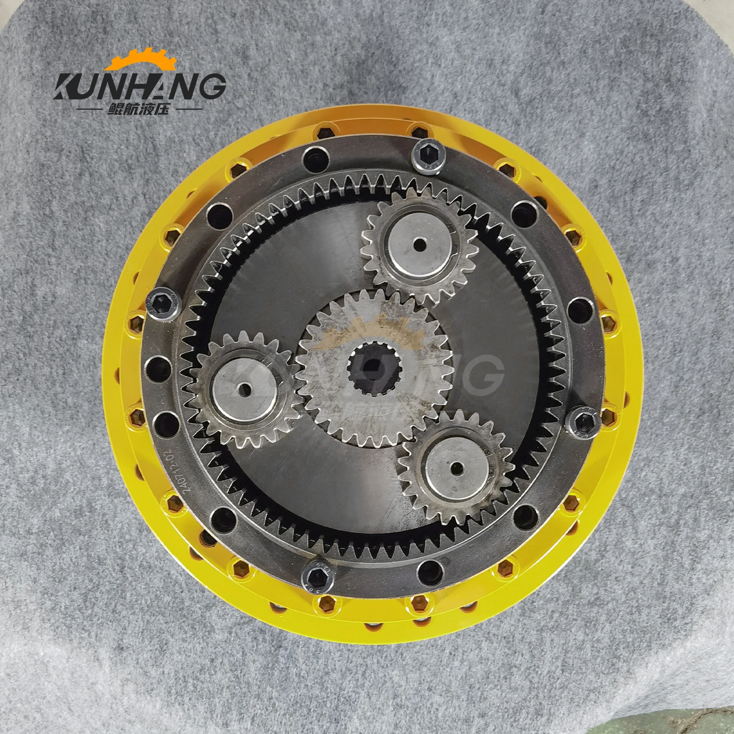 31Q8-11141 Swing Reduction Gearbox for Hyundai Excavators