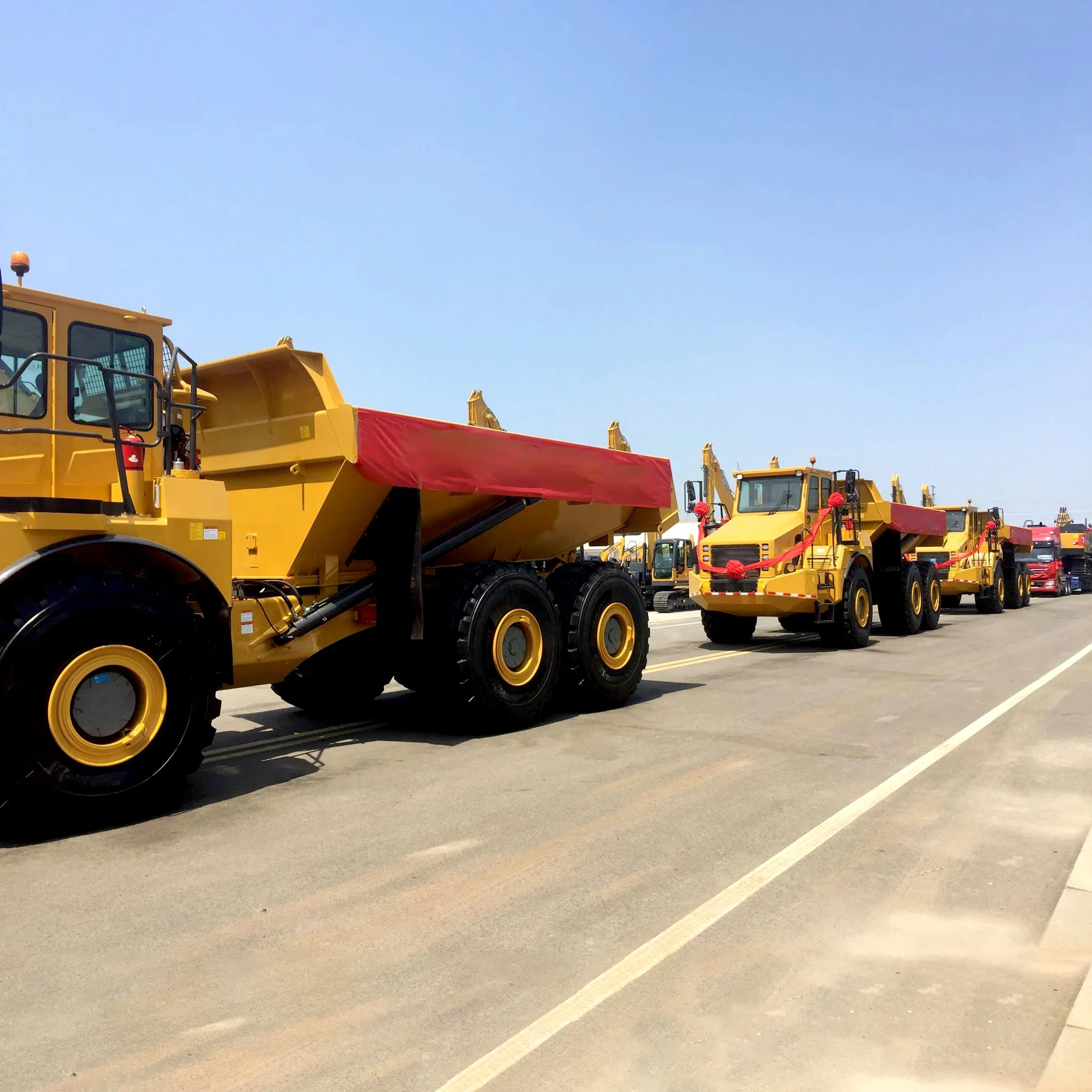 China Mining Machinery 40 Ton Articulated Mining Truck XDA40