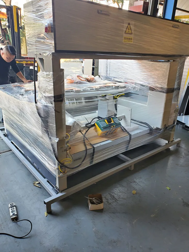 Automatic Glass Cnc Different Shapes Watch Glass Processing Machinery Best Price Glass Machinery