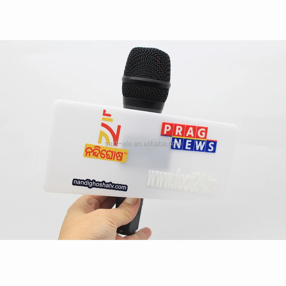 News anchor microphone mockup | Microphone, News microphone, News anchor