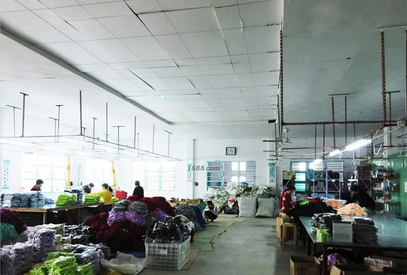 Shantou Chenghai District Yimei Garment Factory 2