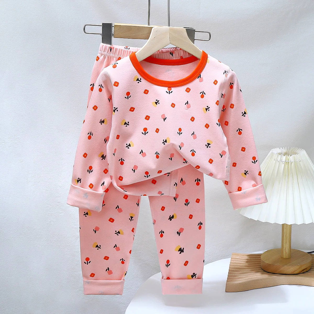 Gz Stock Children's Clothing Wholesale Girls Cotton Pajamas Thick Long