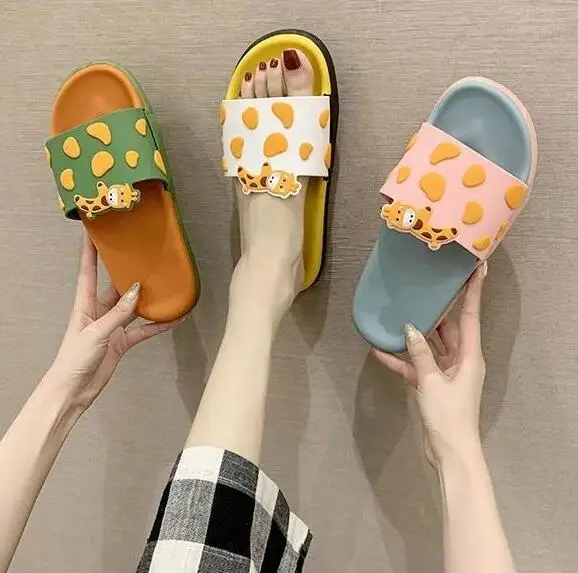 New Fashion Slippers For Women Thick Platform Summer Soft Sole Slide ...