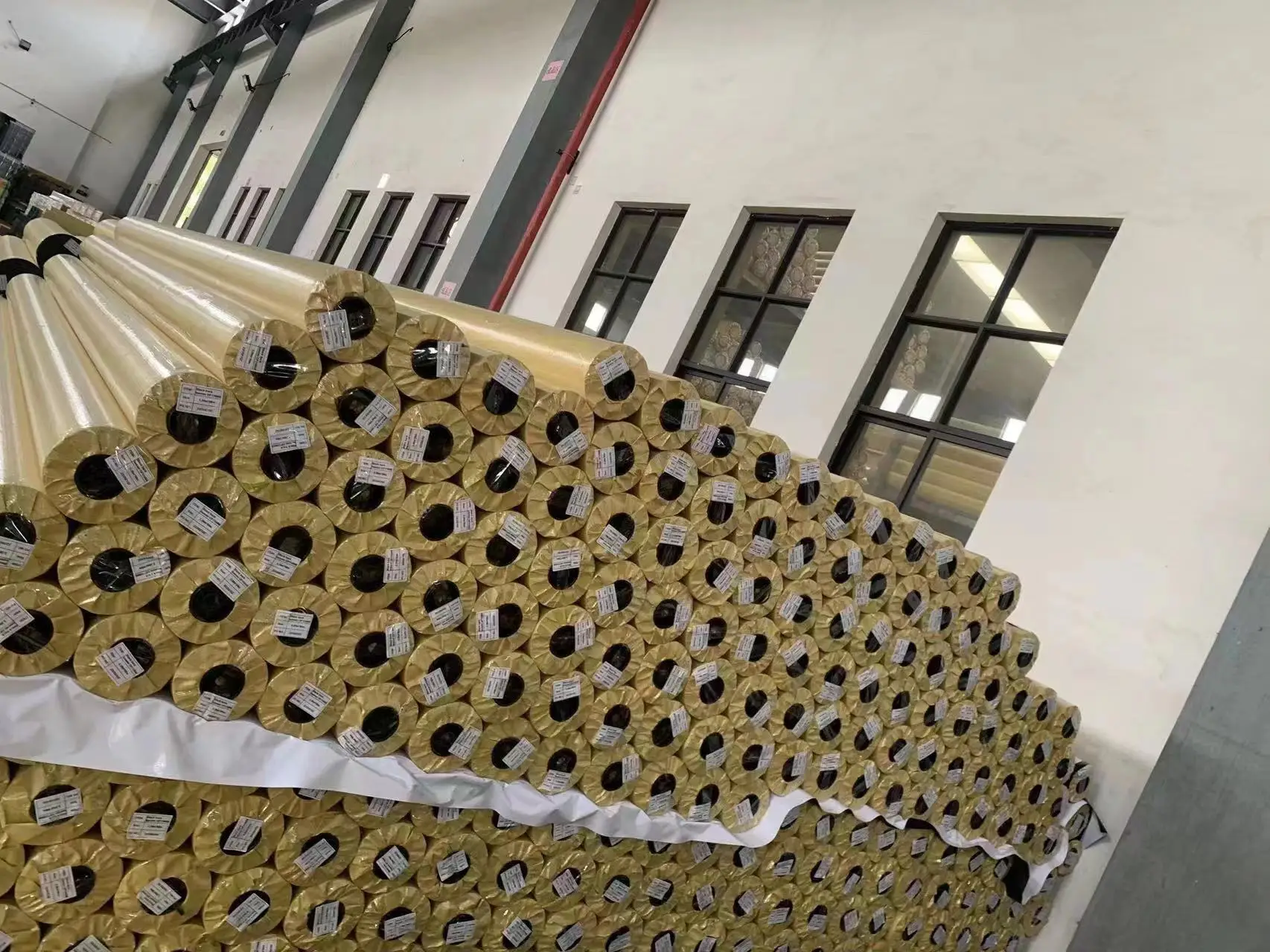 PVC Flex Printable Imprimable Advertising Banner Advertising Equipment Self Adhesive Vinyl Sticker Roll Outdoor Banner