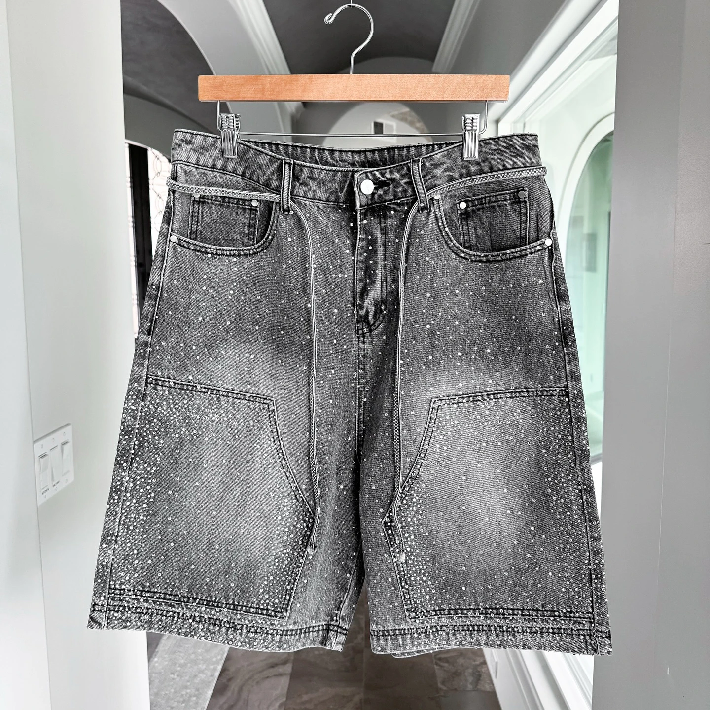 Streetwear Custom Wash Vintage Cetak All Over Rhinestone Cargo Denim Celana Pendek Jorts untuk Pria