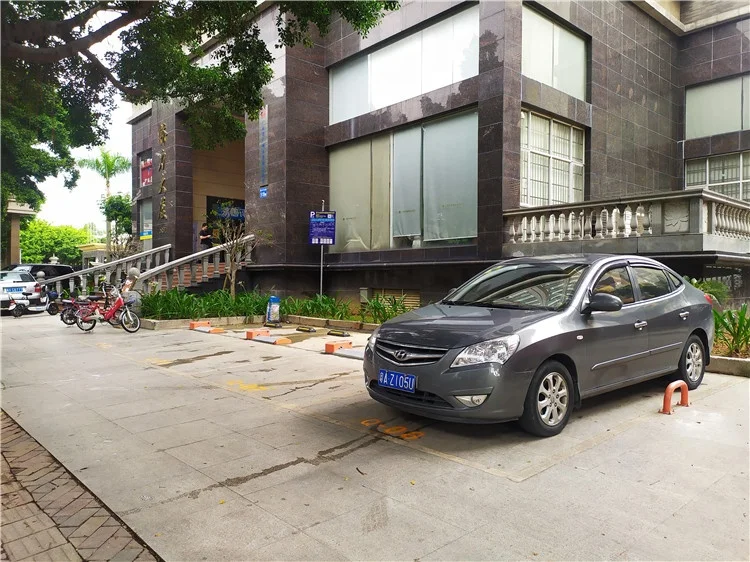 Parking System Space Barrier Blocker Solar Parking Flap Lock